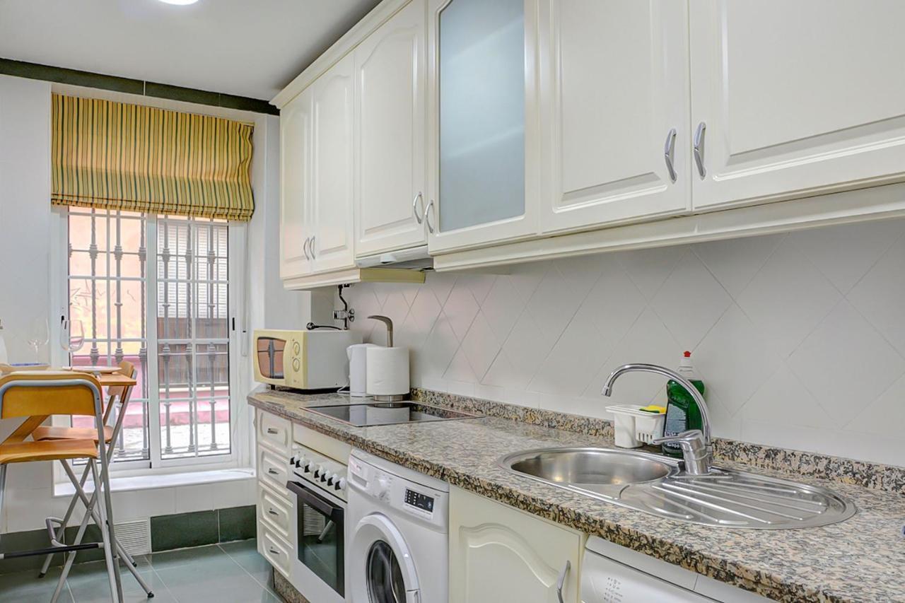 Residencial Torres Appartement Sevilla Buitenkant foto